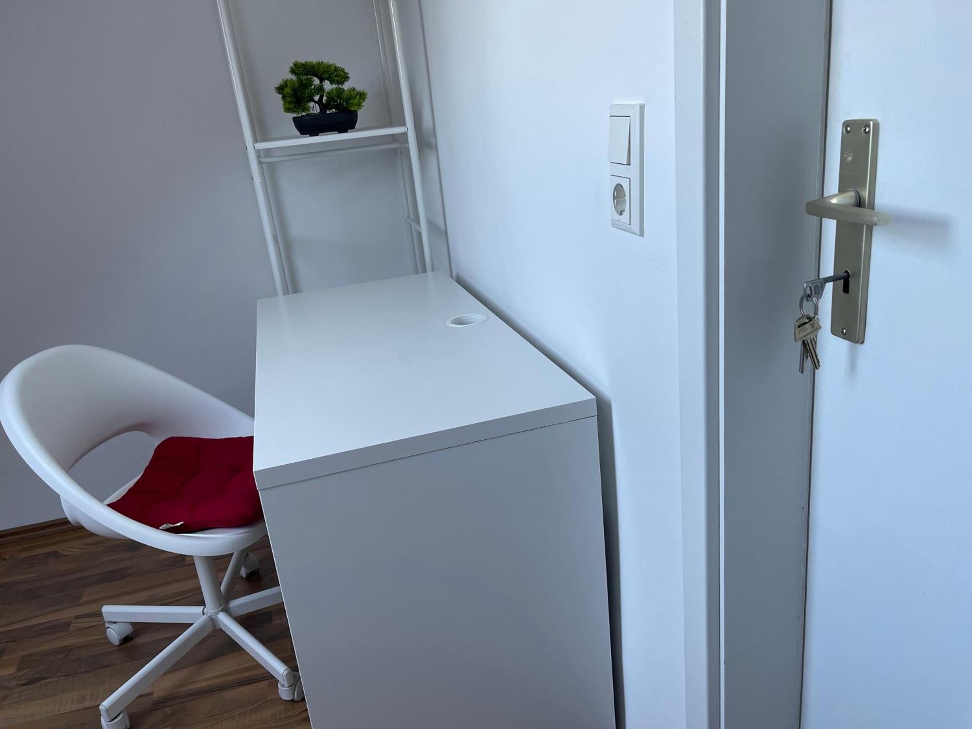Geraeumige 3-Zimmer-Ferienwohnung Im Herzen Von קאסל מראה חיצוני תמונה